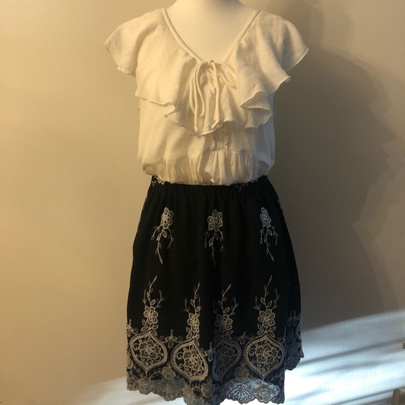 Abound Tops - ABOUND White Ruffled Peasant Tank